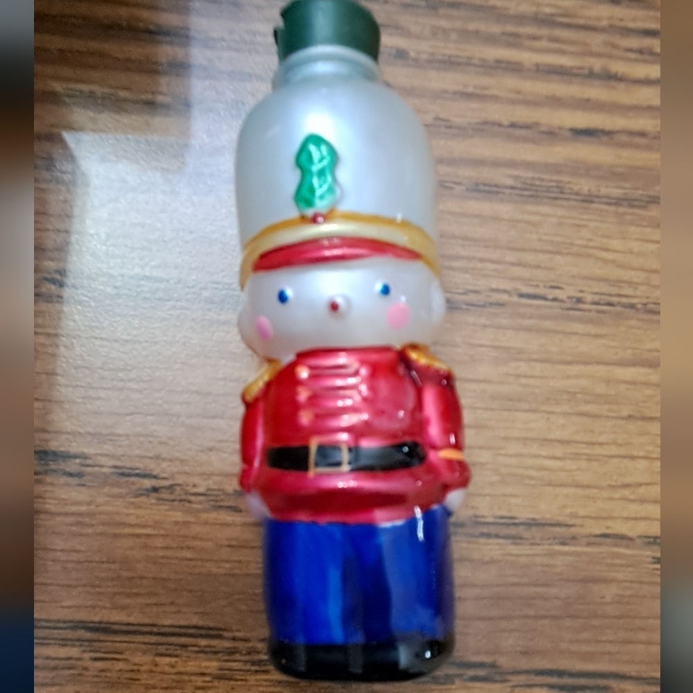 Vtg. Avon Holiday Light Covers, Set Of 5 - Picture 6 of 8